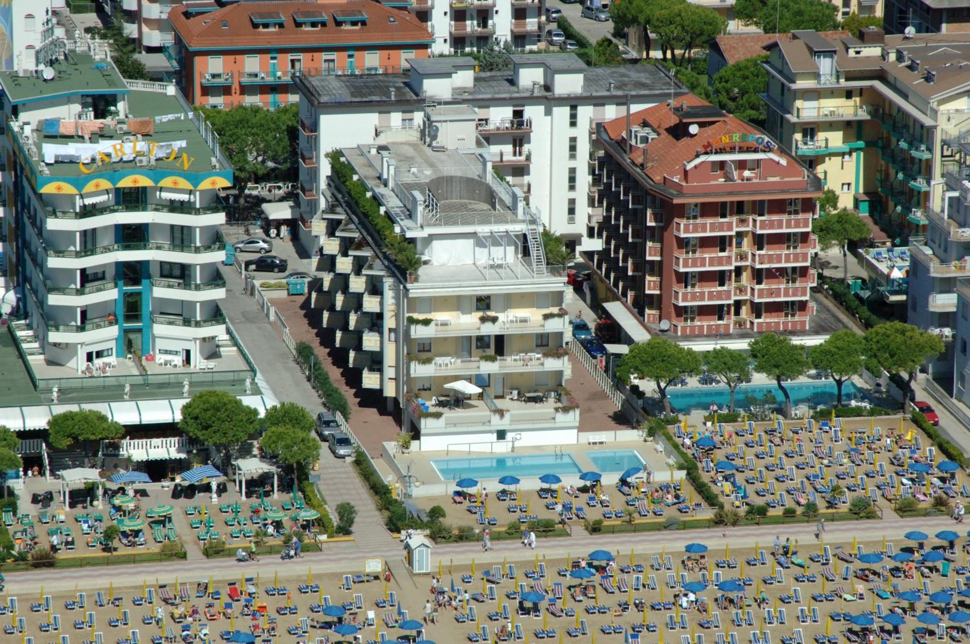 Semiramis Apartment Lido di Jesolo Ngoại thất bức ảnh